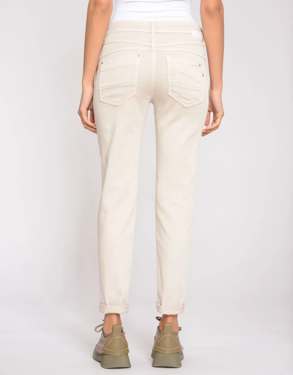 gang_jeans_amelie_wet_san_1.webp Gang Jeans 94Amelie Wet Sand- Jeans