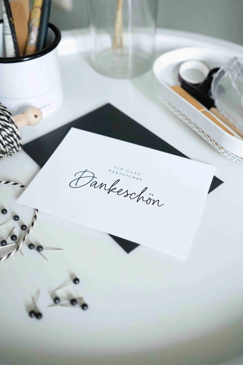 hg_postkarte__dankeschn_1.webp Heldenglück HG Postkarte · Dankeschön- Lovely Stuff