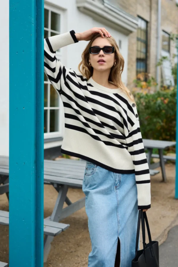 Kaffee KAMerie Knit Pullover White Black- Strick & Cardigans