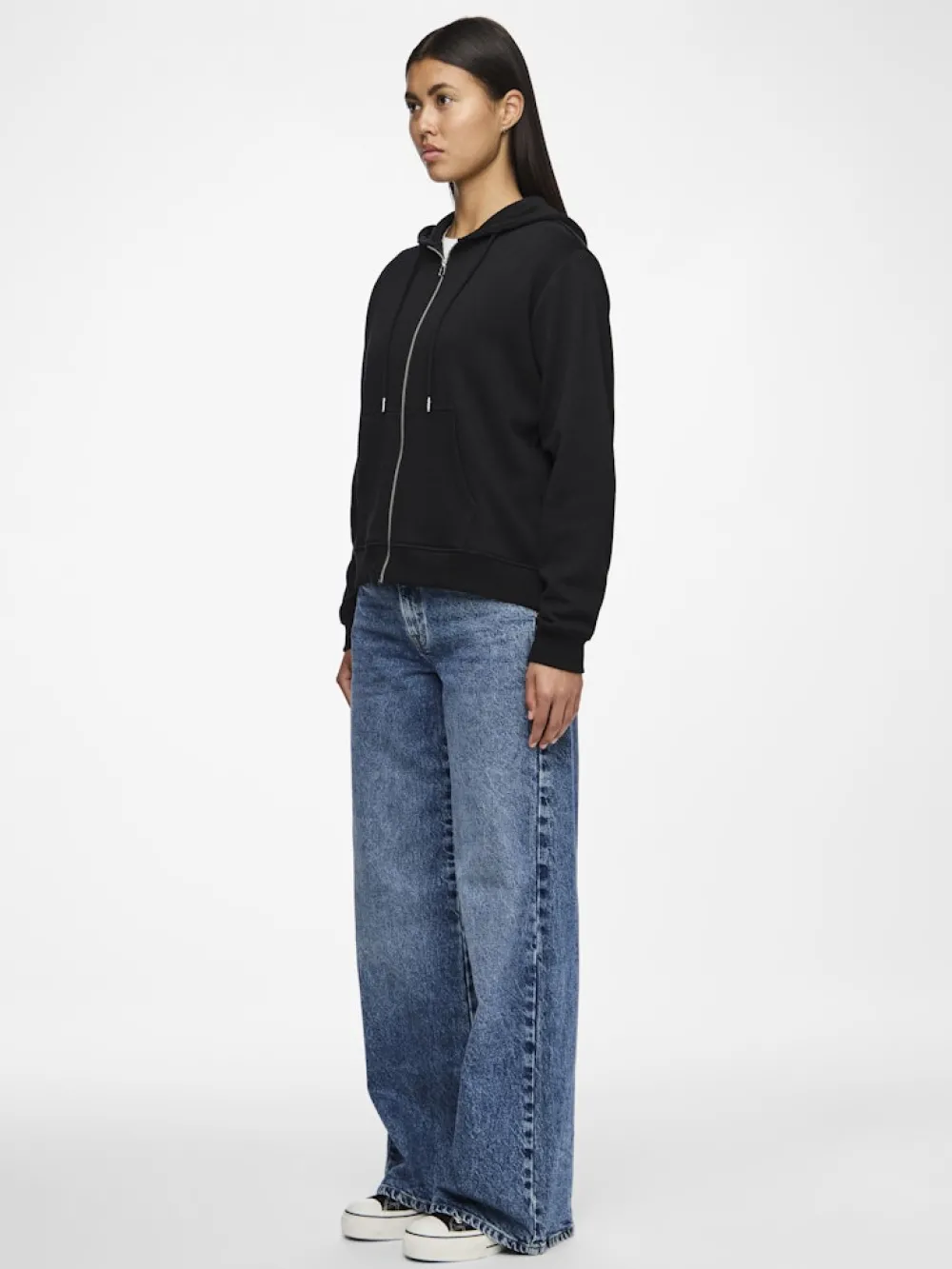 pcchilli_ls_zip_hoodie_bl_4.webp Pieces PCChilli LS Zip Hoodie- Sweatshirts & Hoodies