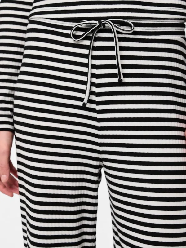 Pieces PCLaya MW Wide Pants White Stripes- Hosen