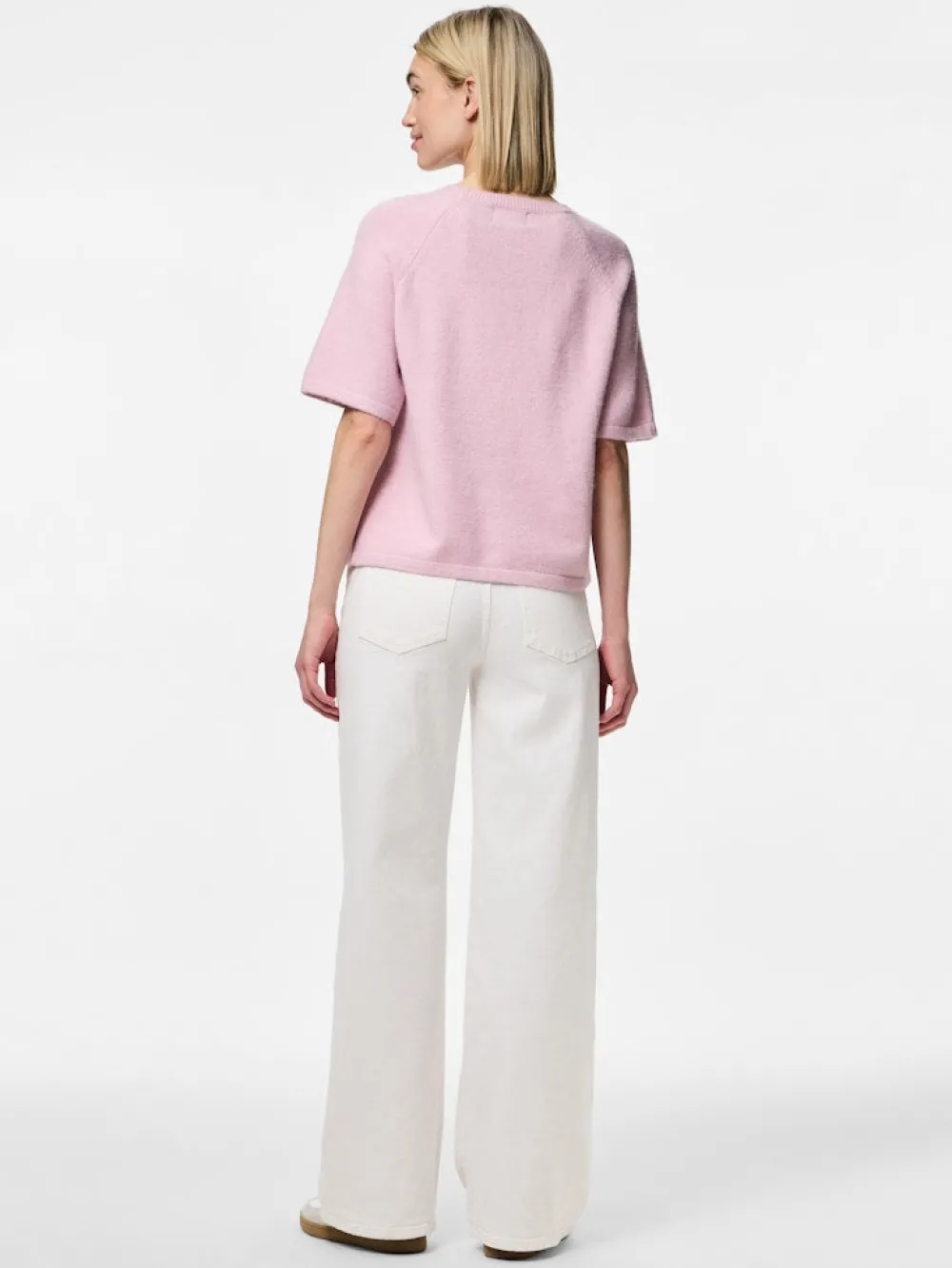 pcmikela_ss_oneck_knit_da_4.webp Pieces PCMikela SS O-Neck Knit Dawn Pink- Strick & Cardigans