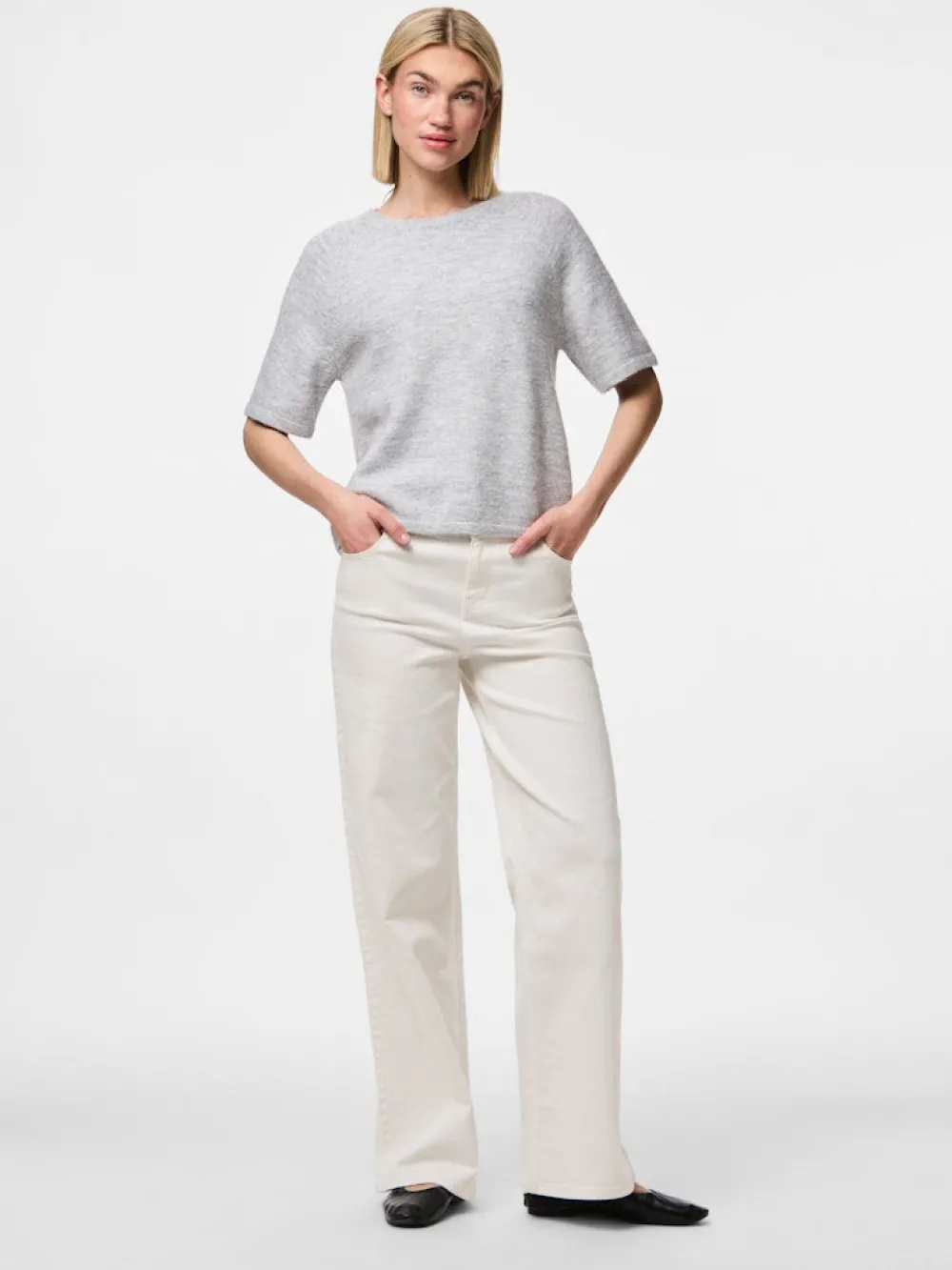 pcmikela_ss_oneck_knit_lg_3.webp Pieces PCMikela SS O-Neck Knit LGM- Strick & Cardigans