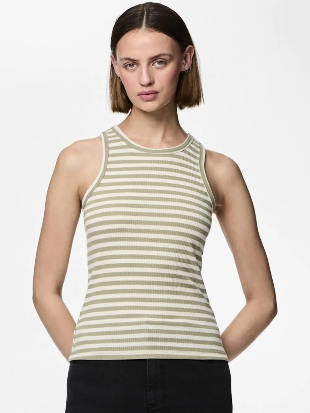pcruka_boxer_tank_top_tea_1.webp Pieces PCRuka Boxer Tank Top Tea Cloud Dancer- T-shirts & Tops