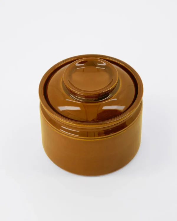 House Doctor Salzdose, Barn, Mokka- Küche & Gedeckter Tisch