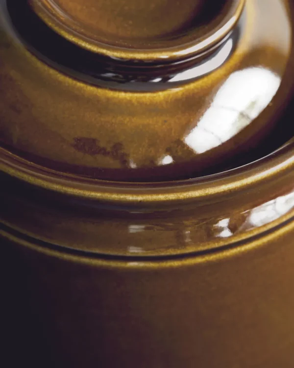 House Doctor Salzdose, Barn, Mokka- Küche & Gedeckter Tisch