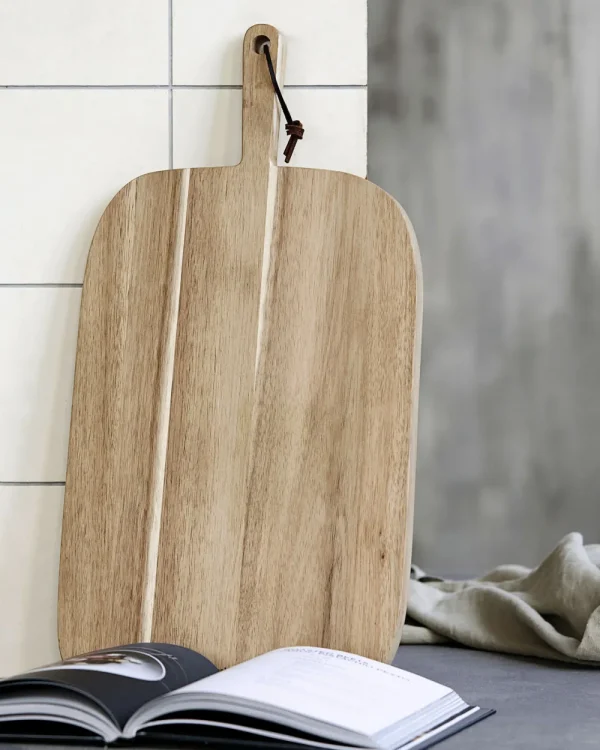 Nicolas Vahe Schneidebrett, Bread- Küche & Gedeckter Tisch