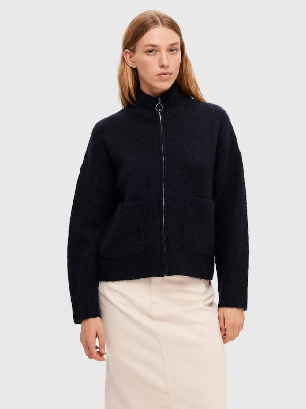 slfsia_ls_knit_zipper_car_4.webp Selected Femme SLFSia LS Knit Zipper Cardigan Dark Sapphire- Strick & Cardigans