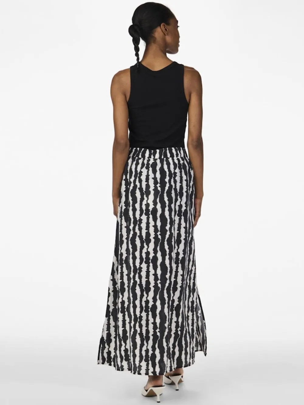 yaszena_hw_ankle_skirt_bl_1.webp Yas Zena HW Ankle Skirt- Röcke